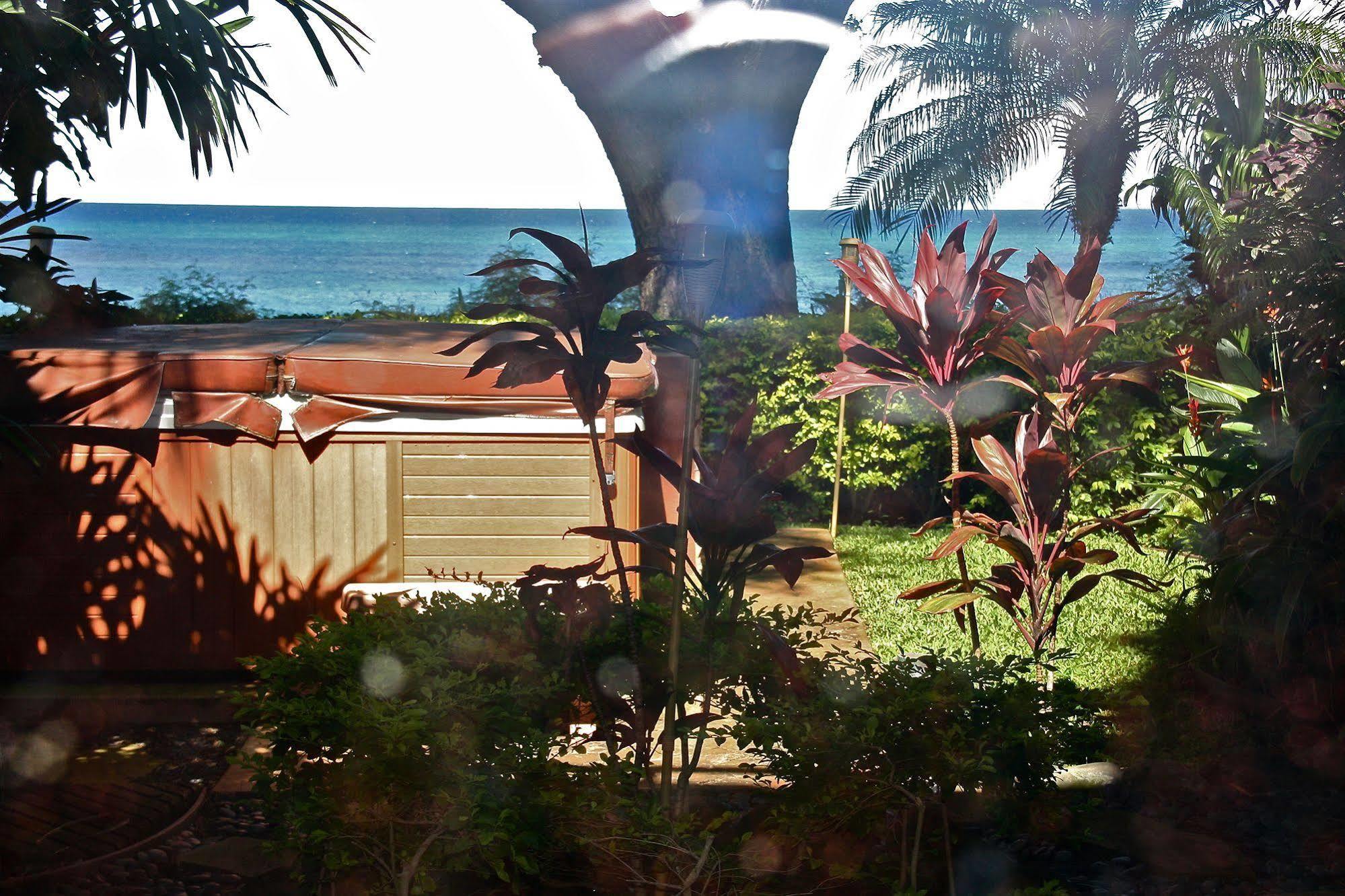 Maui Beach House B & B Kahana Kültér fotó